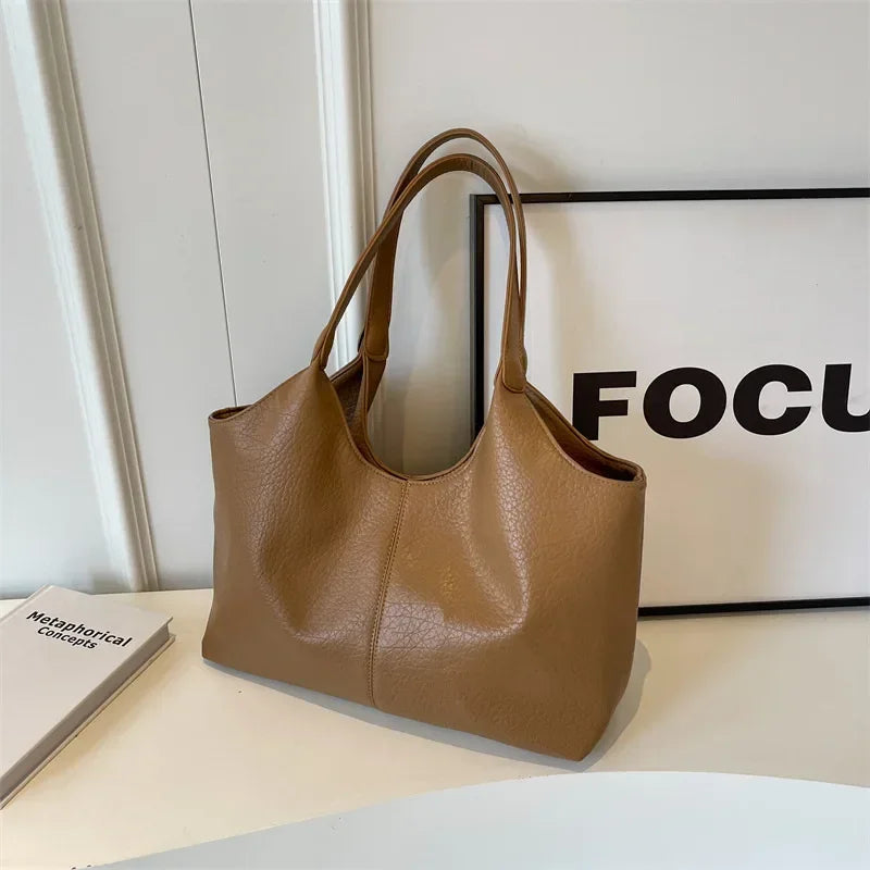 Trendé™ | Monica Ledertasche mit zeitloser Eleganz