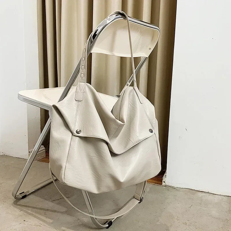 Trendé™ | Lua Ledertasche mit zeitloser Eleganz