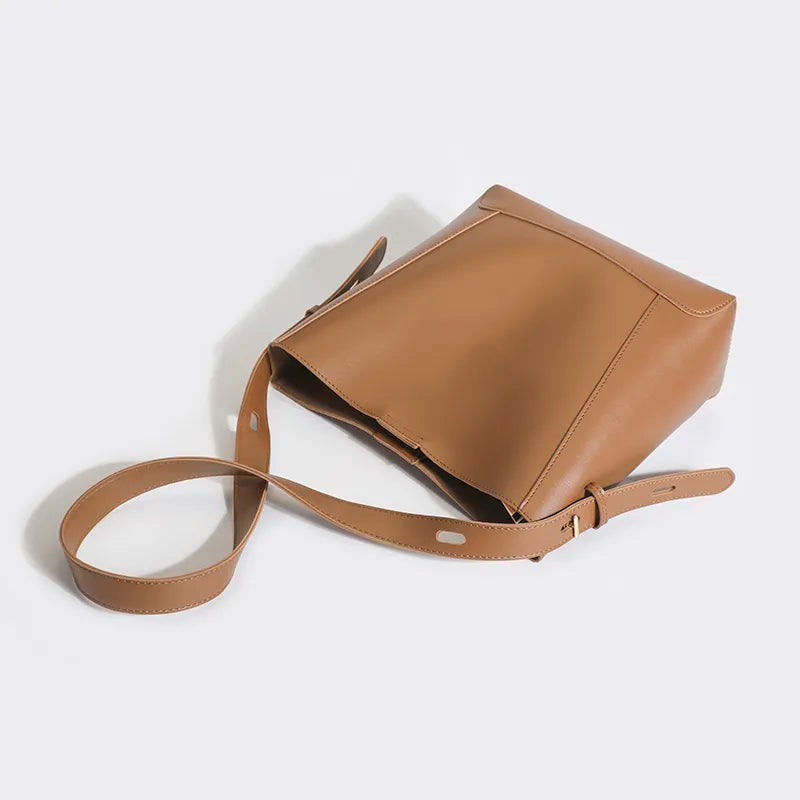 Trendé™ | Avery Crossbody-Tasche mit elegantem Design