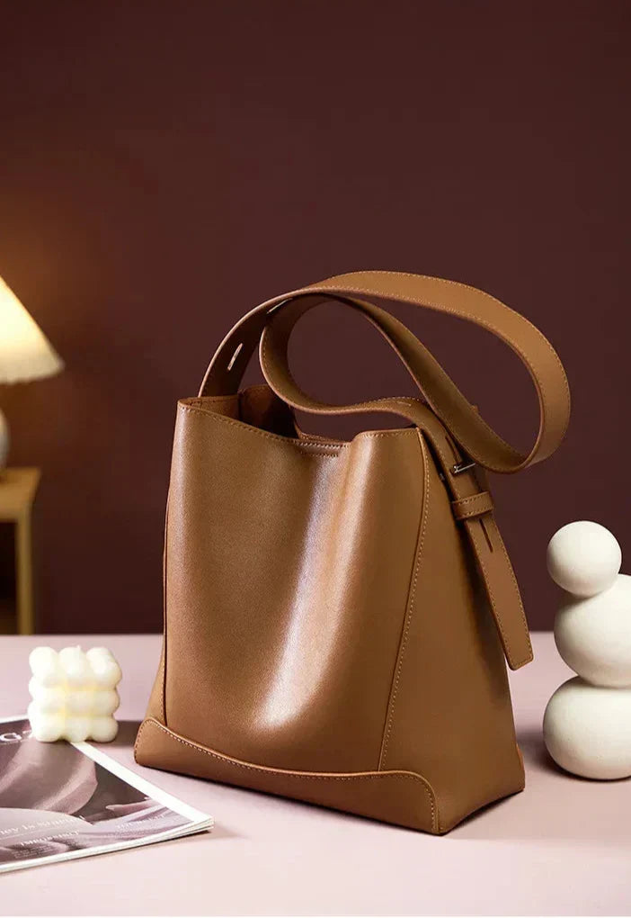 Trendé™ | Penelope Ledertasche mit zeitloser Eleganz