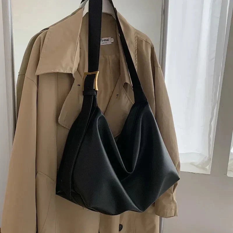 Trendé™ | Mirá Ledertasche mit zeitloser Eleganz