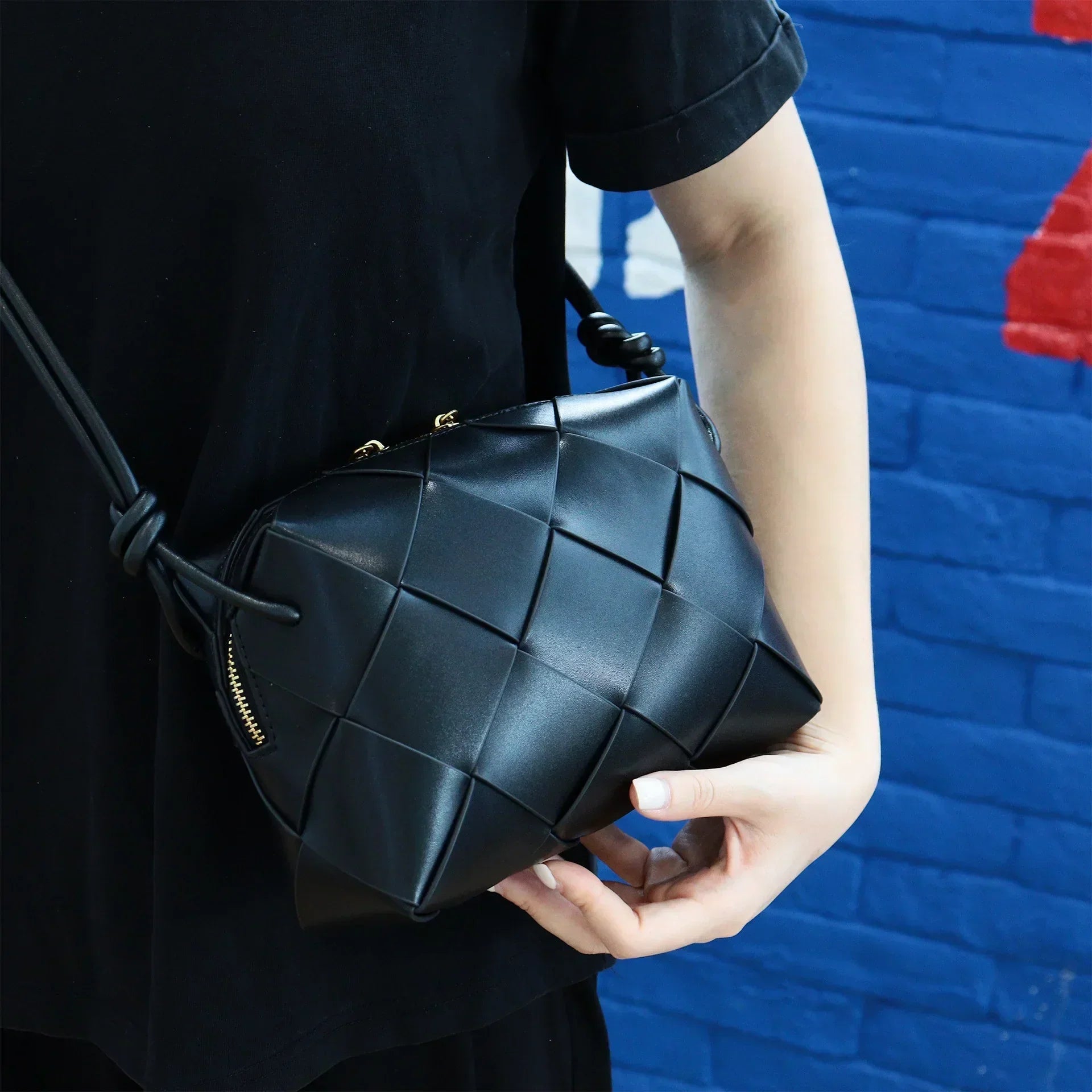 Trendé™ | Isabella1777 Crossbody-Tasche mit elegantem Design