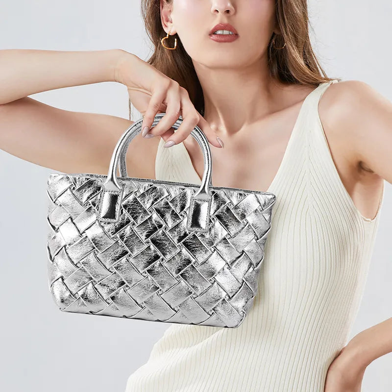 Trendé™ | Isadora Kleine Ledertasche mit elegantem Design