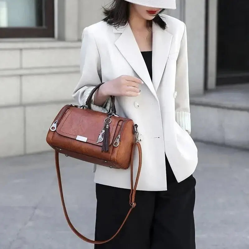 Trendé™ | Elena8 Ledertasche mit zeitloser Eleganz
