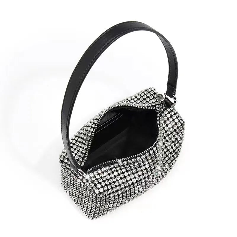Trendé™ | Liora2989 Ledertasche mit zeitloser Eleganz