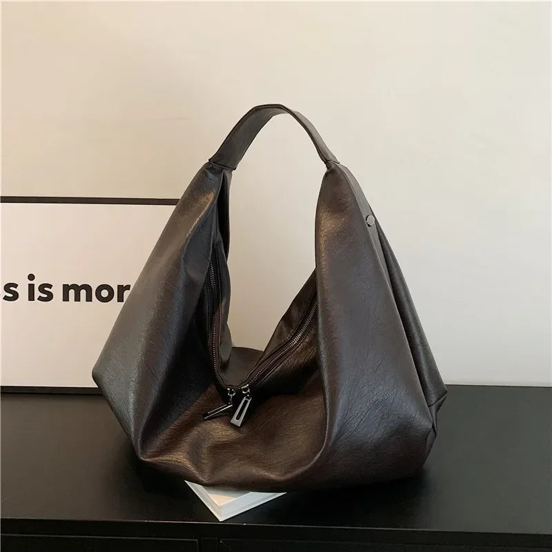 Trendé™ | Gama Ledertasche mit zeitloser Eleganz