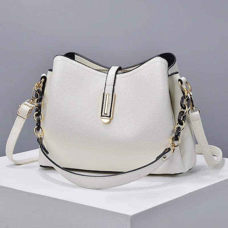 Trendé™ | Brail Ledertasche mit zeitloser Eleganz