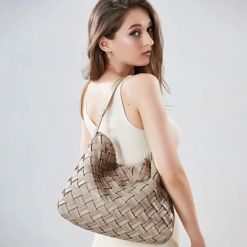 Trendé™ | Chiara666 Ledertasche mit zeitloser Eleganz