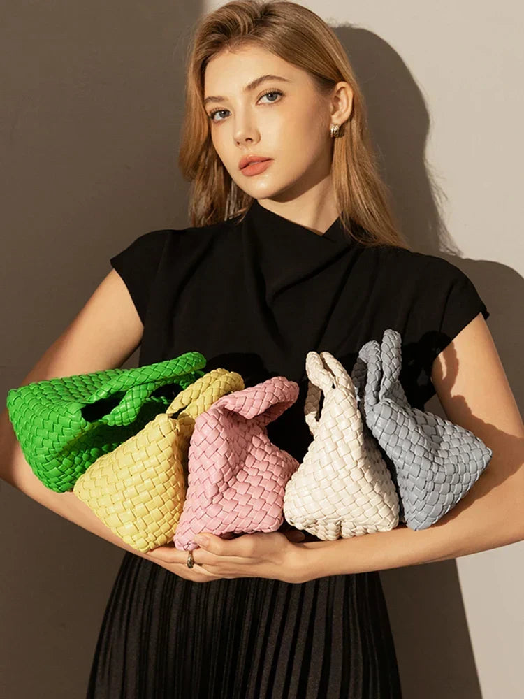 Trendé™ | Kátia Kleine Ledertasche mit elegantem Design
