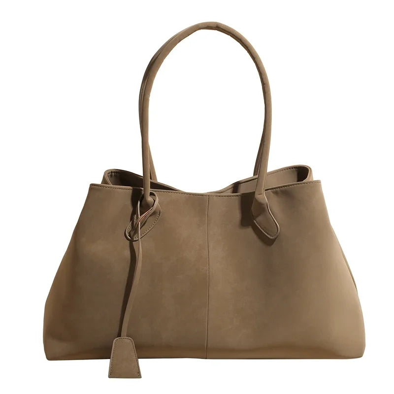 Trendé™ | Zarine Ledertasche mit zeitloser Eleganz