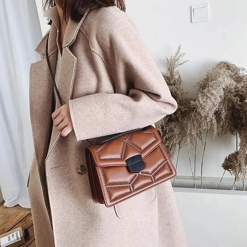 Trendé™ | Eyla Kleine Ledertasche mit elegantem Design