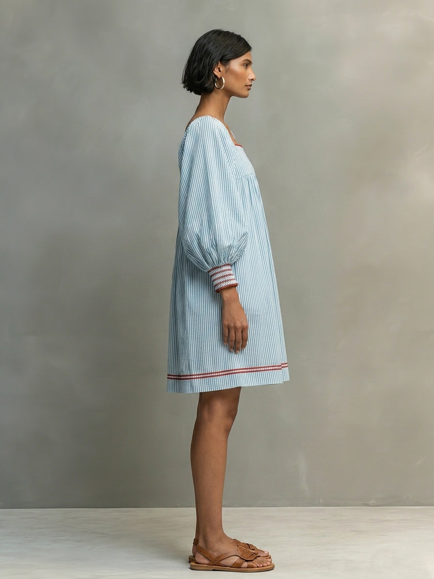 Trendé™ | Ivana Minikleid mit Laternenärmeln und Streifenmuster