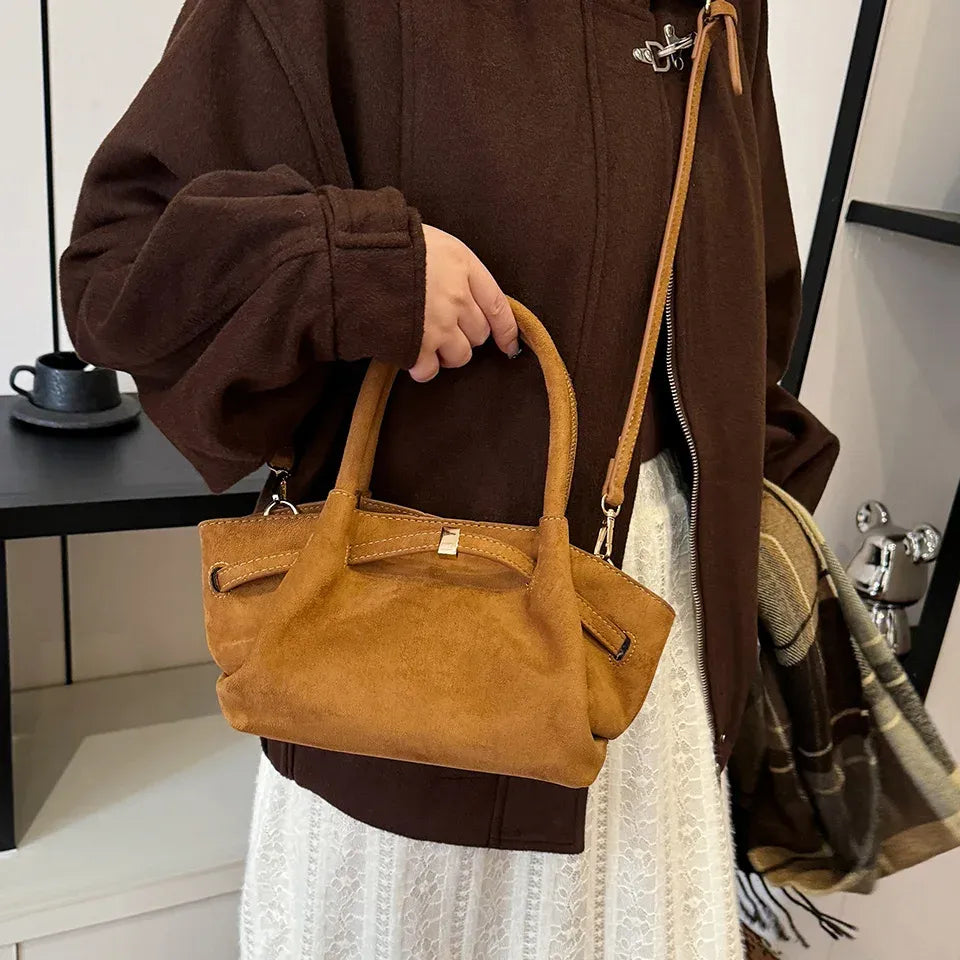 Trendé™ | Liora Ledertasche mit zeitloser Eleganz