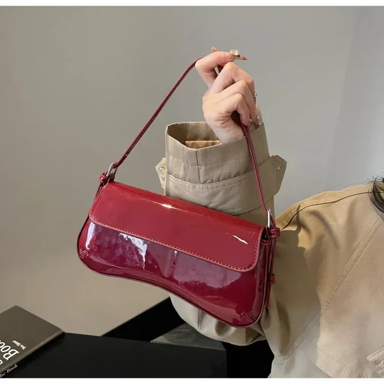 Trendé™ | Dahlia Ledertasche mit zeitloser Eleganz