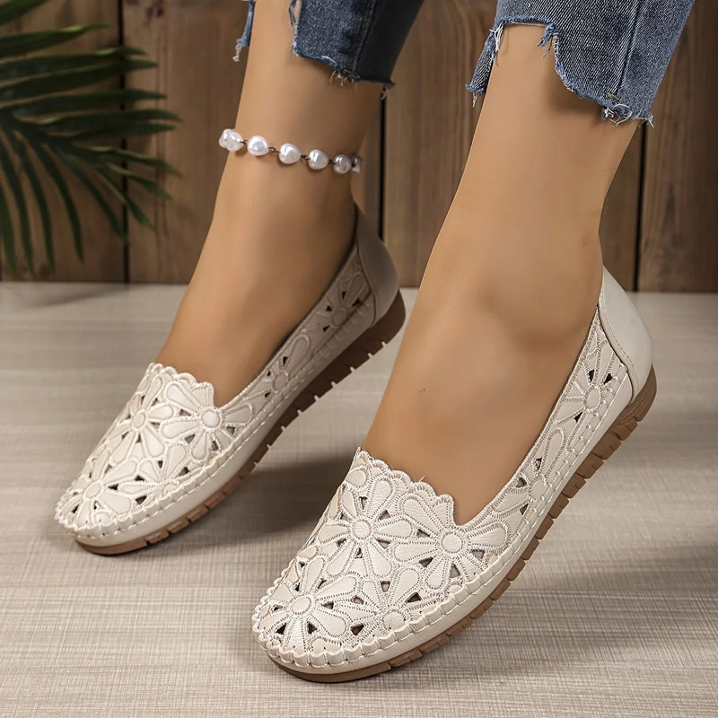 Trendé™ | Sofia Ballerinas mit floralen Ausschnitten