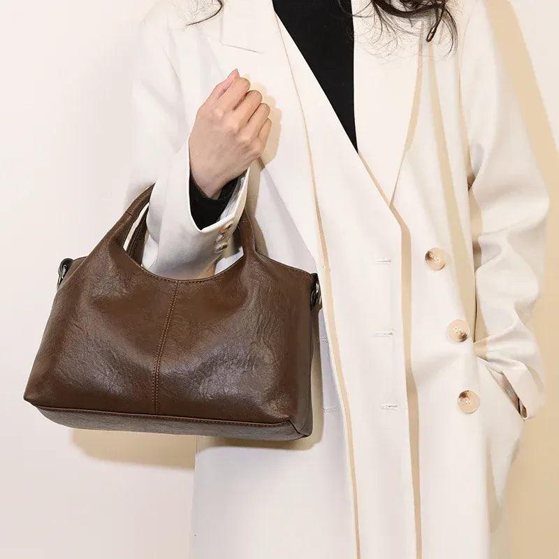 Trendé™ | Vitória Ledertasche mit zeitloser Eleganz