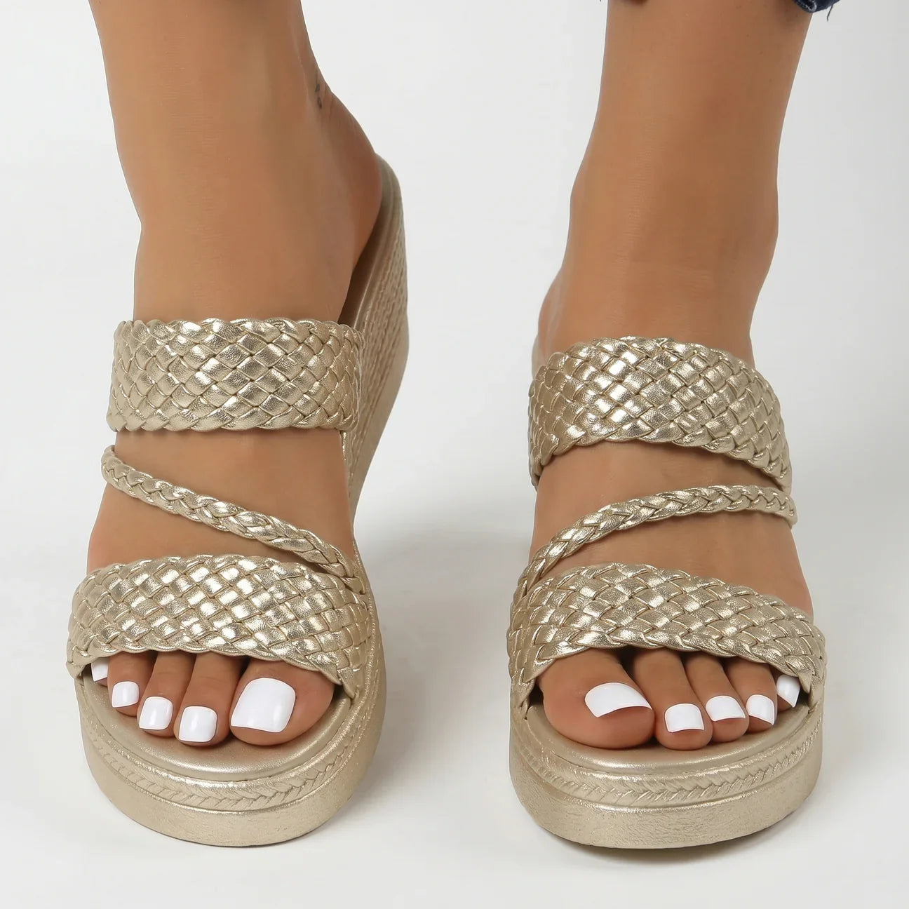 Diana – Sandalen mit geflochtenen Riemen